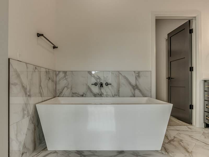 casa en League Custom Homes Inc por League Custom Homes Inc