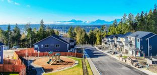 Woodbridge por Lungren Homes en Bremerton Washington