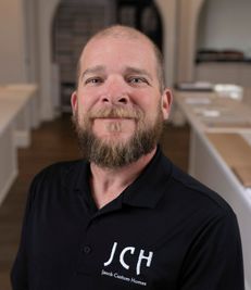 Matt Clouatre por Jacob Custom Homes, LLC en Denver Colorado