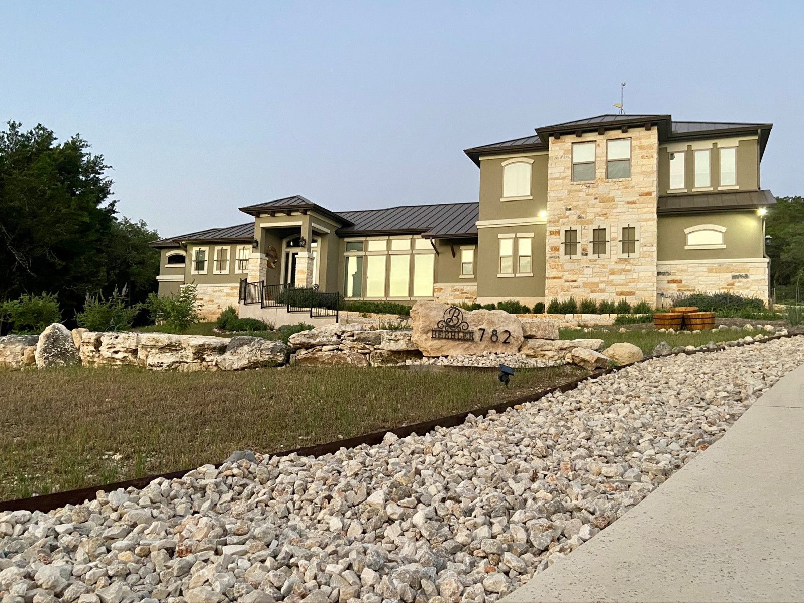 casa en Genuine Custom Homes por Genuine Custom Homes