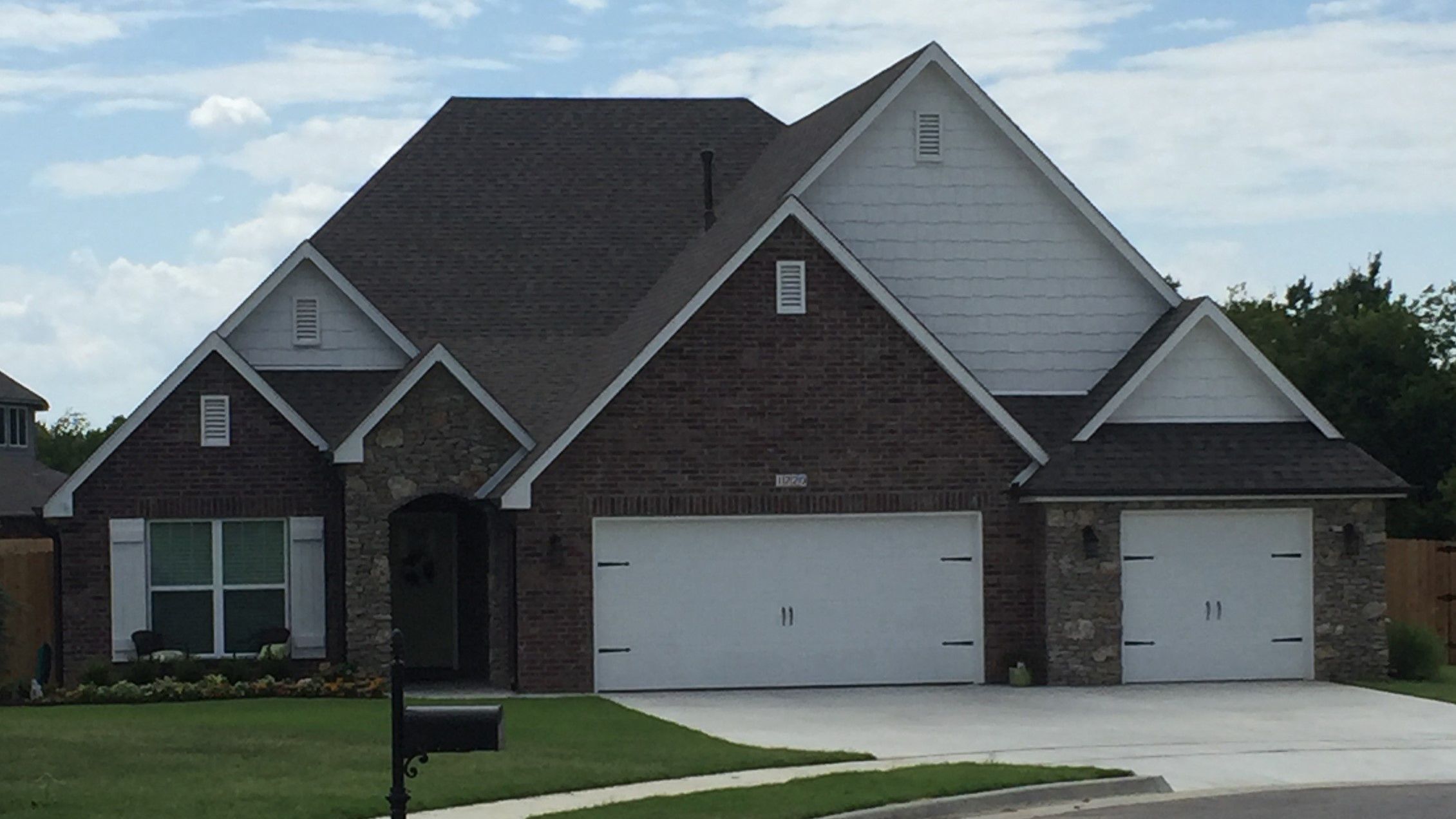 casa en Envision Homes por Envision Homes