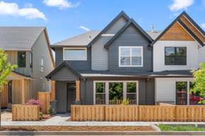 Reese Place - Milwaukie, OR