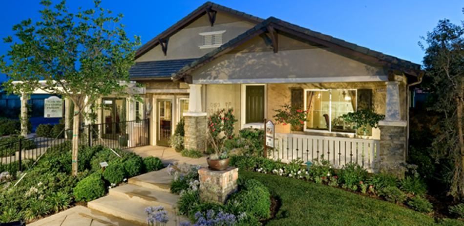 casa en Capital Pacific Homes por Capital Pacific Homes