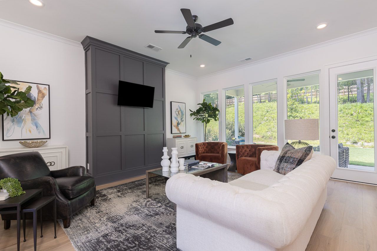 1005 Clifton Road Hoover. Birmingham, AL 35244