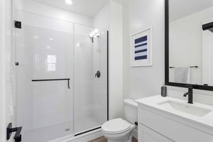 Canyon Creek por Fieldstone Communities, LLC en Sacramento California