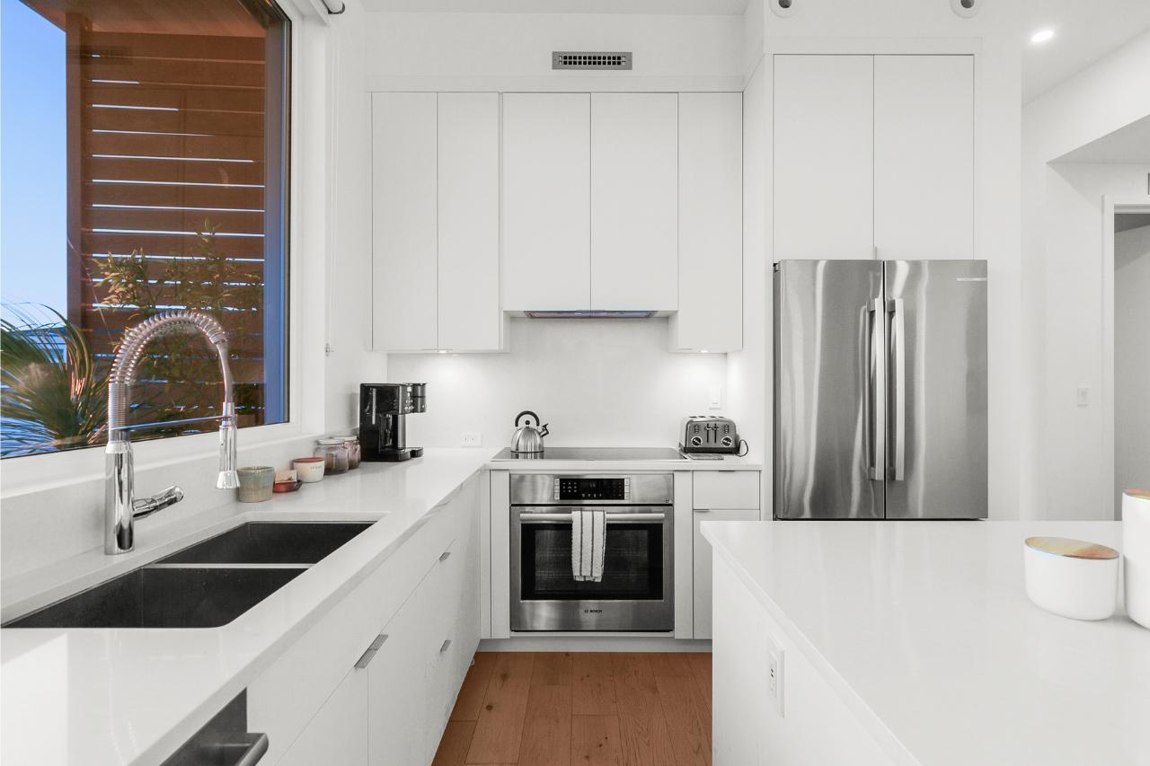 Dvele Homes - La Jolla, CA