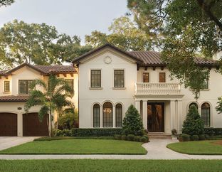 Bayfair Custom Homes por Bayfair Custom Homes en Tampa-St. Petersburg Florida