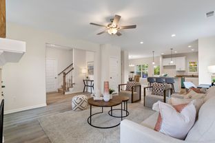 Classic Design Builders, LLC por Classic Design Builders, LLC en Norfolk-Newport News Virginia