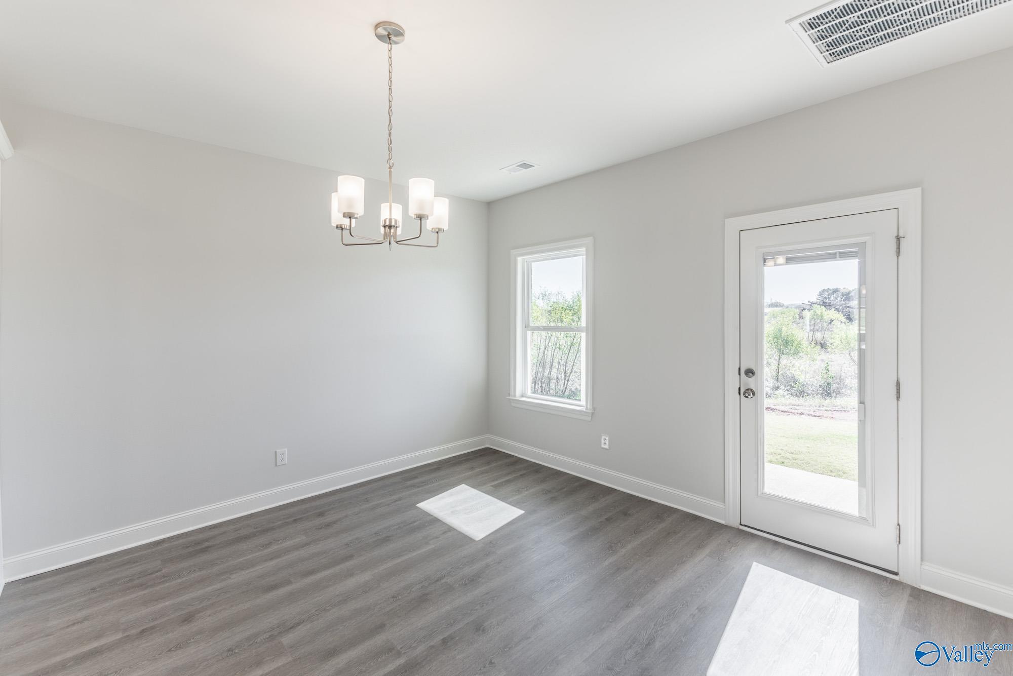 870 Mccollum Rd. Meridianville, AL 35759