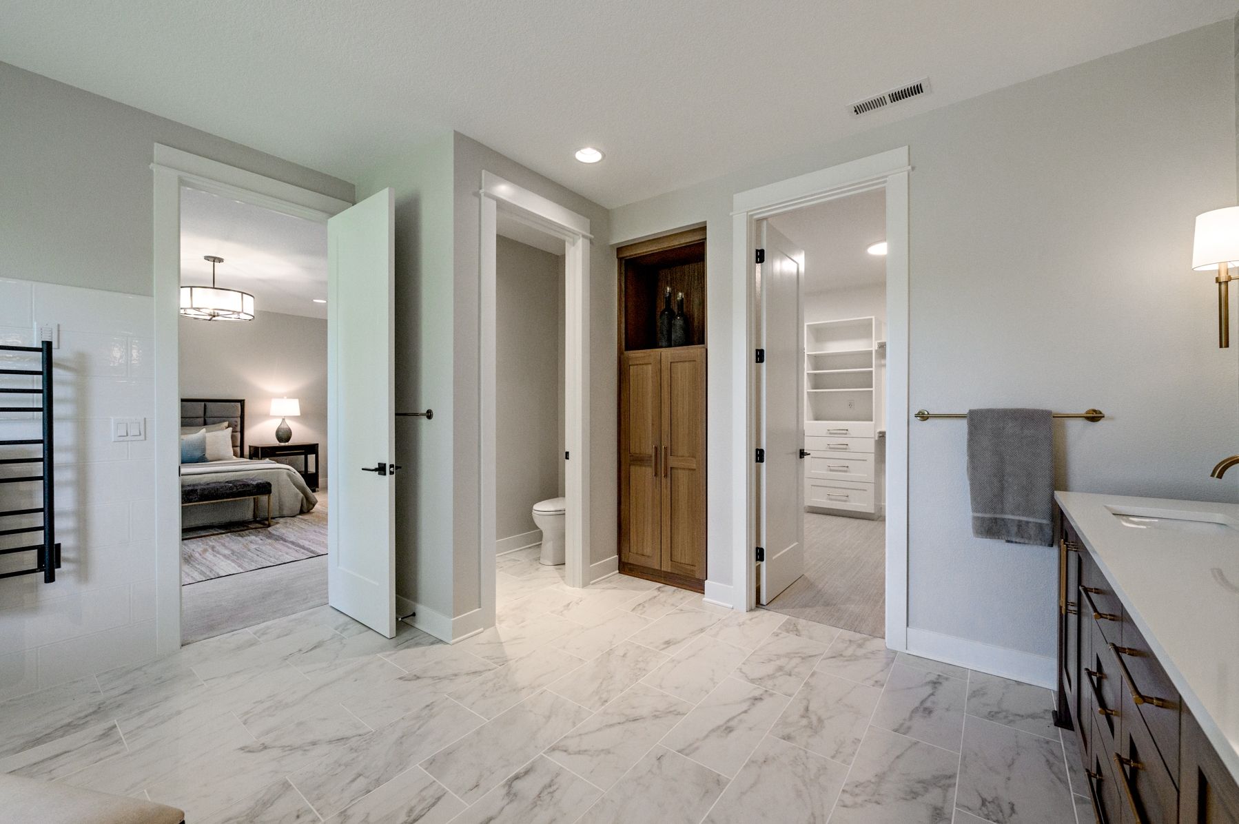 Lake Oswego, OR 97035