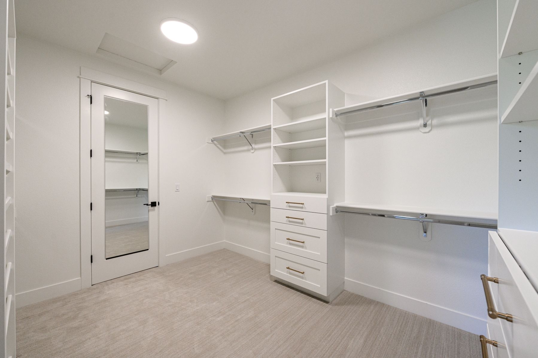 Lake Oswego, OR 97035