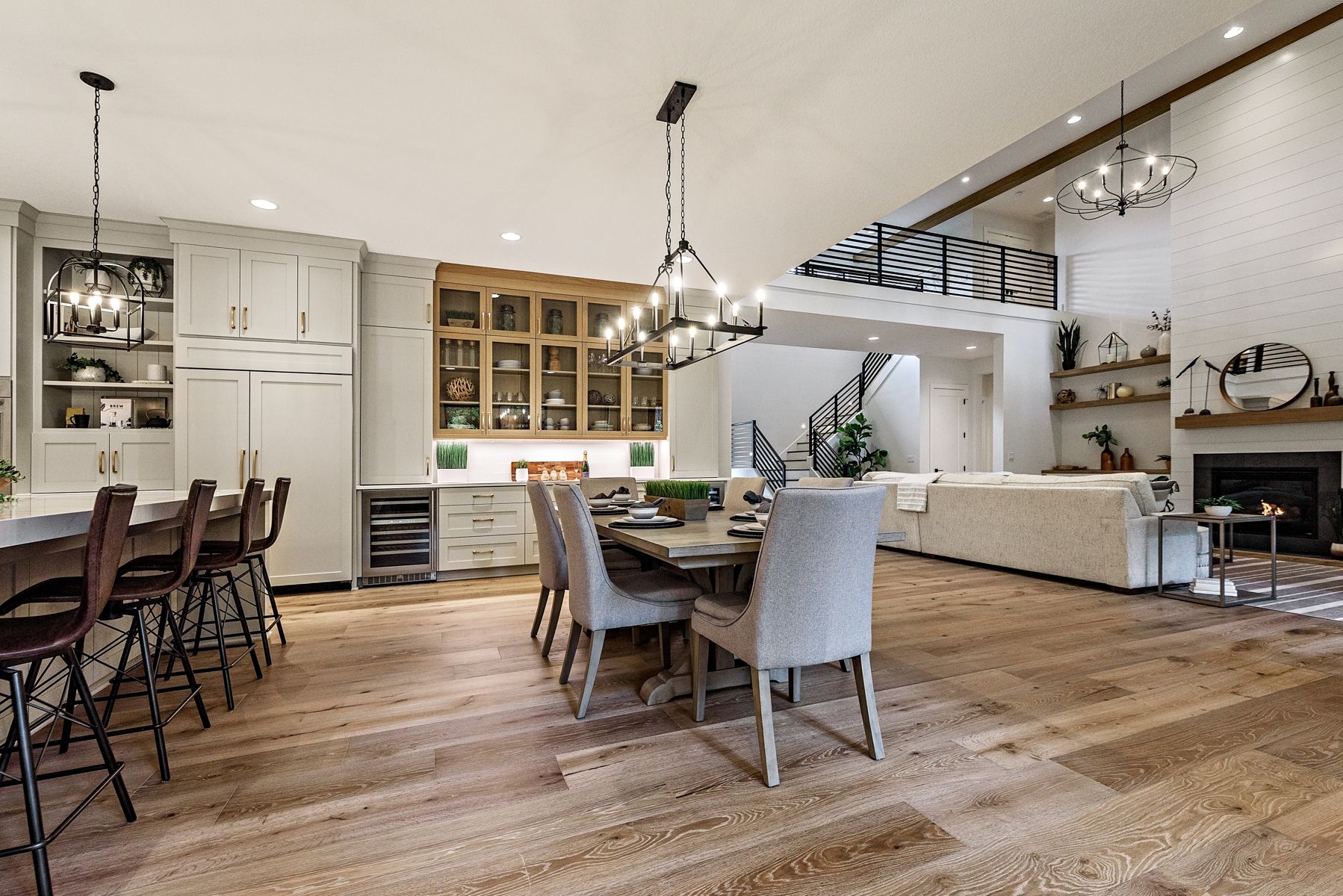 Lake Oswego, OR 97035