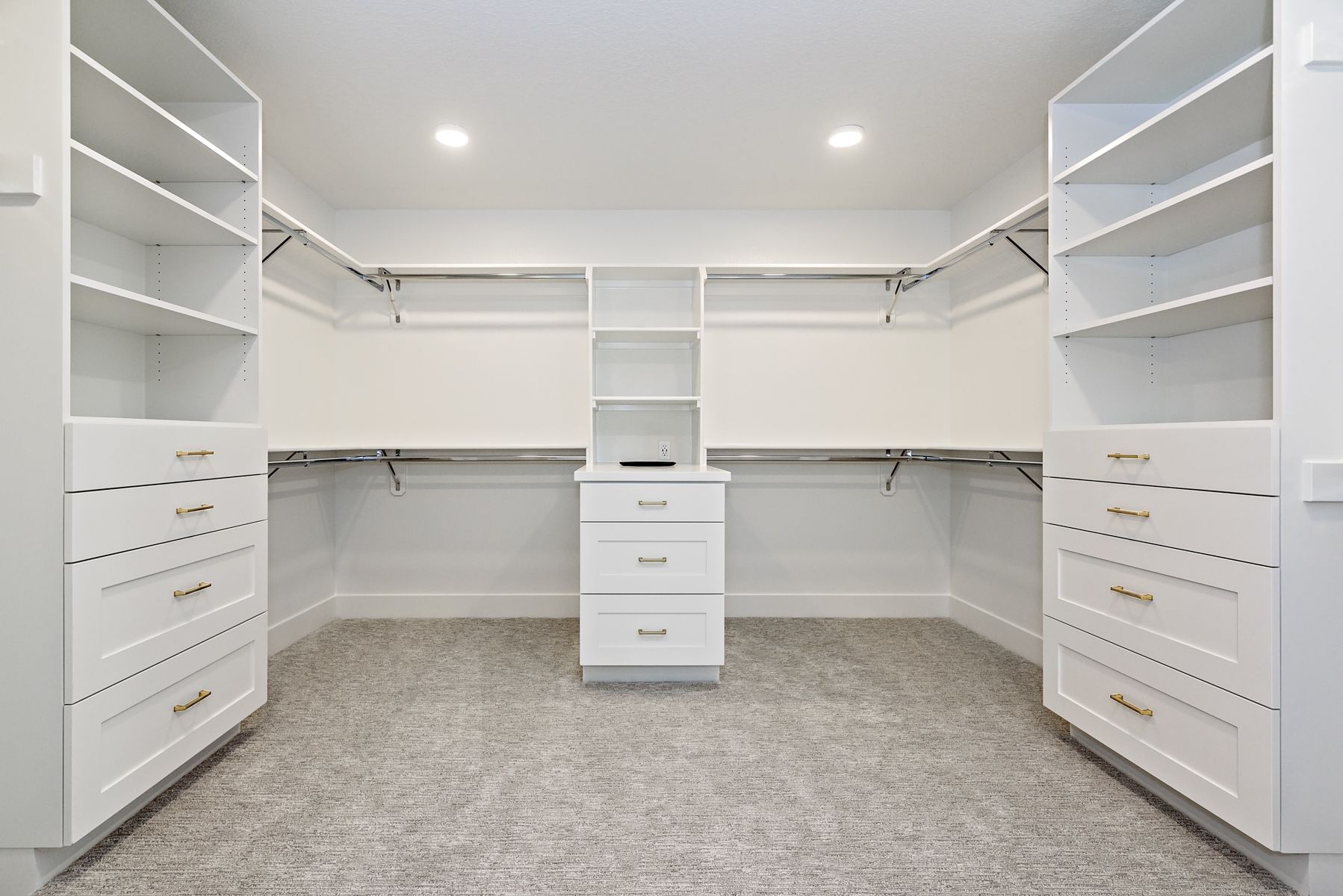 Lake Oswego, OR 97035