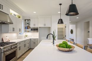 Thurman - Renaissance Homes: Lake Oswego, Oregon - Renaissance Homes