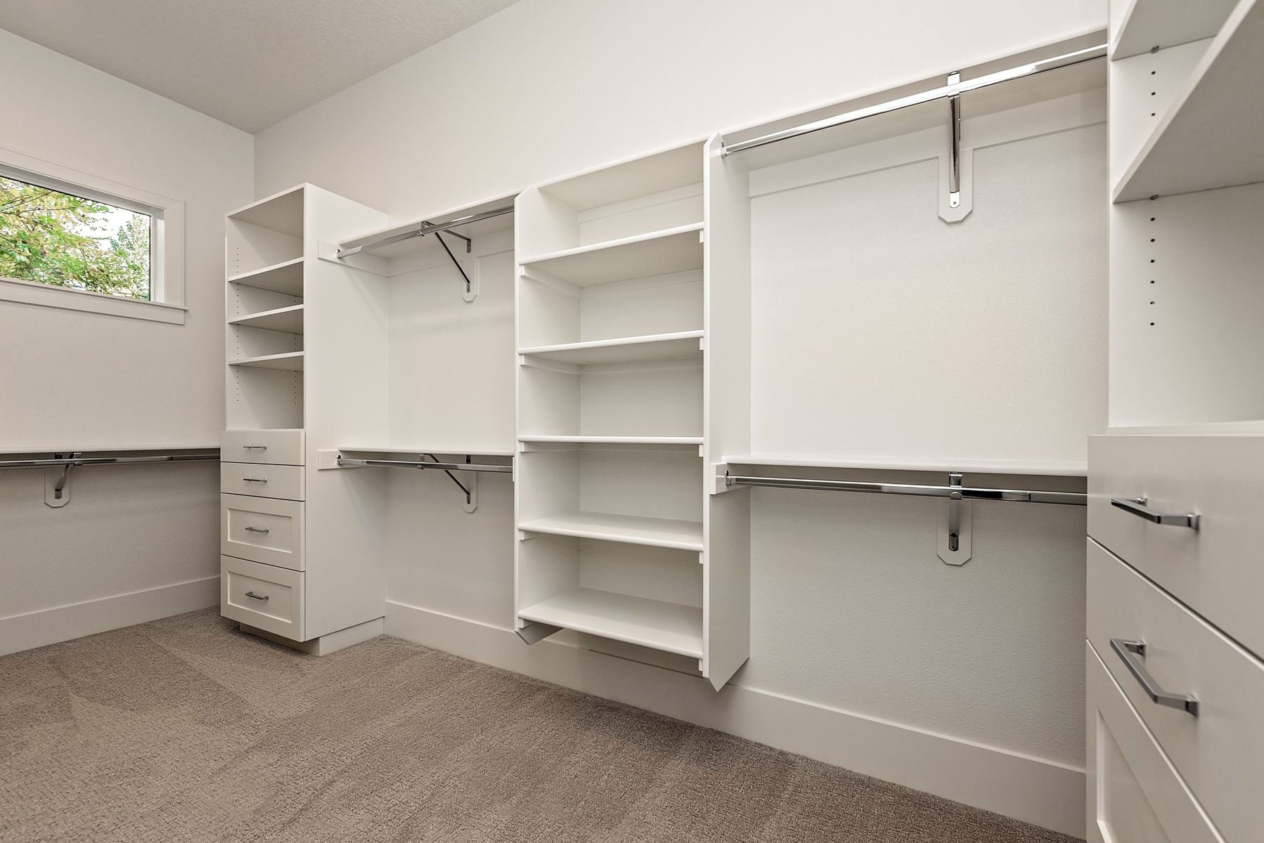 Lake Oswego, OR 97035