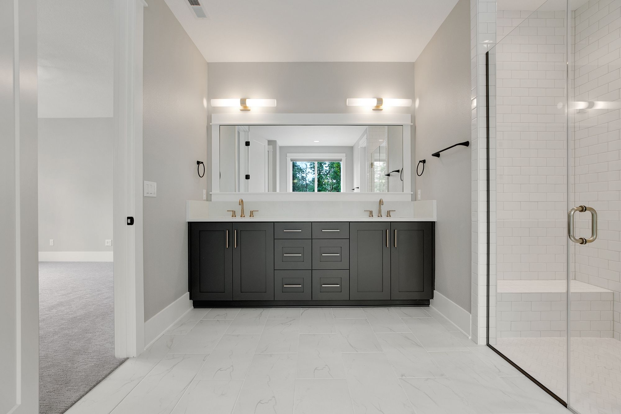 Lake Oswego, OR 97035