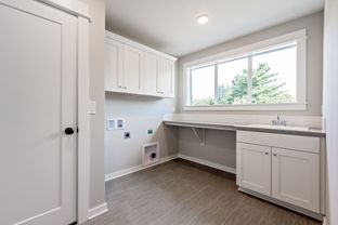 Brennan Farmhouse - Renaissance Homes: Lake Oswego, Oregon - Renaissance Homes