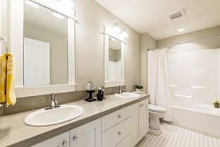 Brennan Farmhouse - Renaissance Homes: Lake Oswego, Oregon - Renaissance Homes