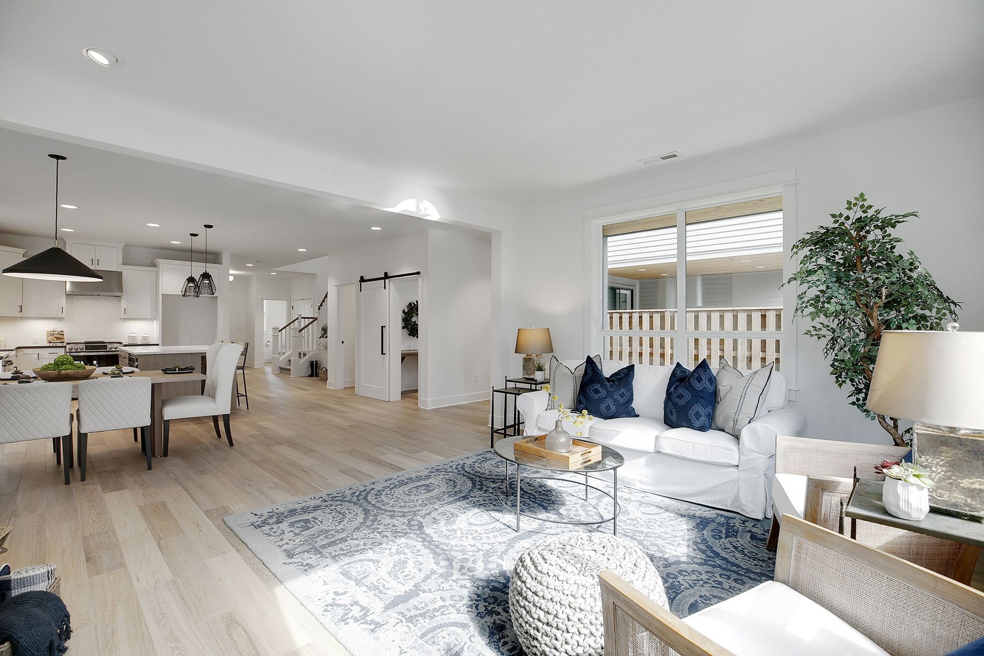 Lake Oswego, OR 97035