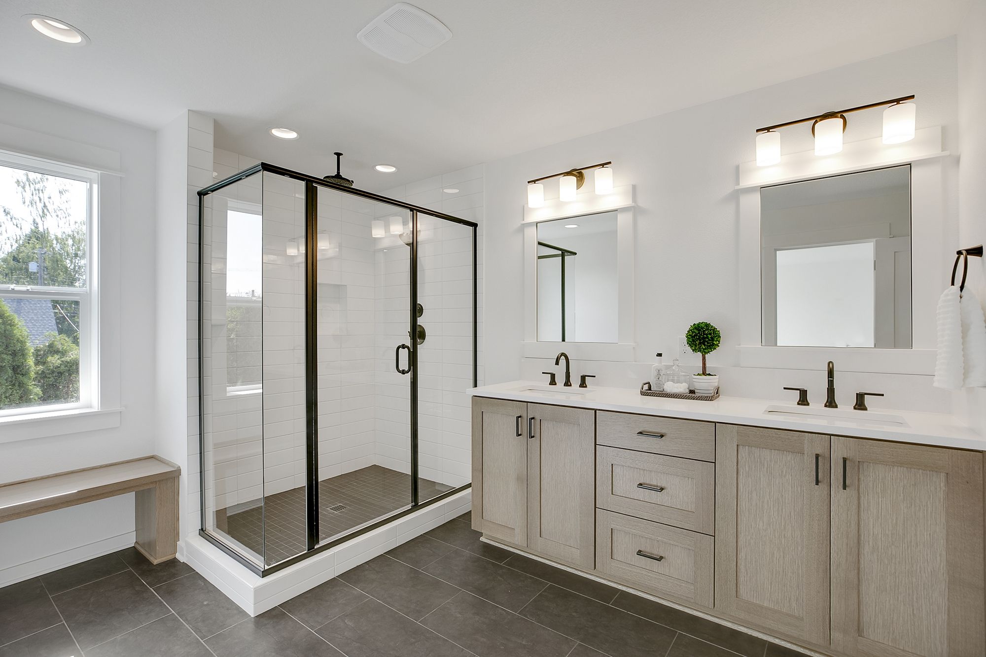 Lake Oswego, OR 97035