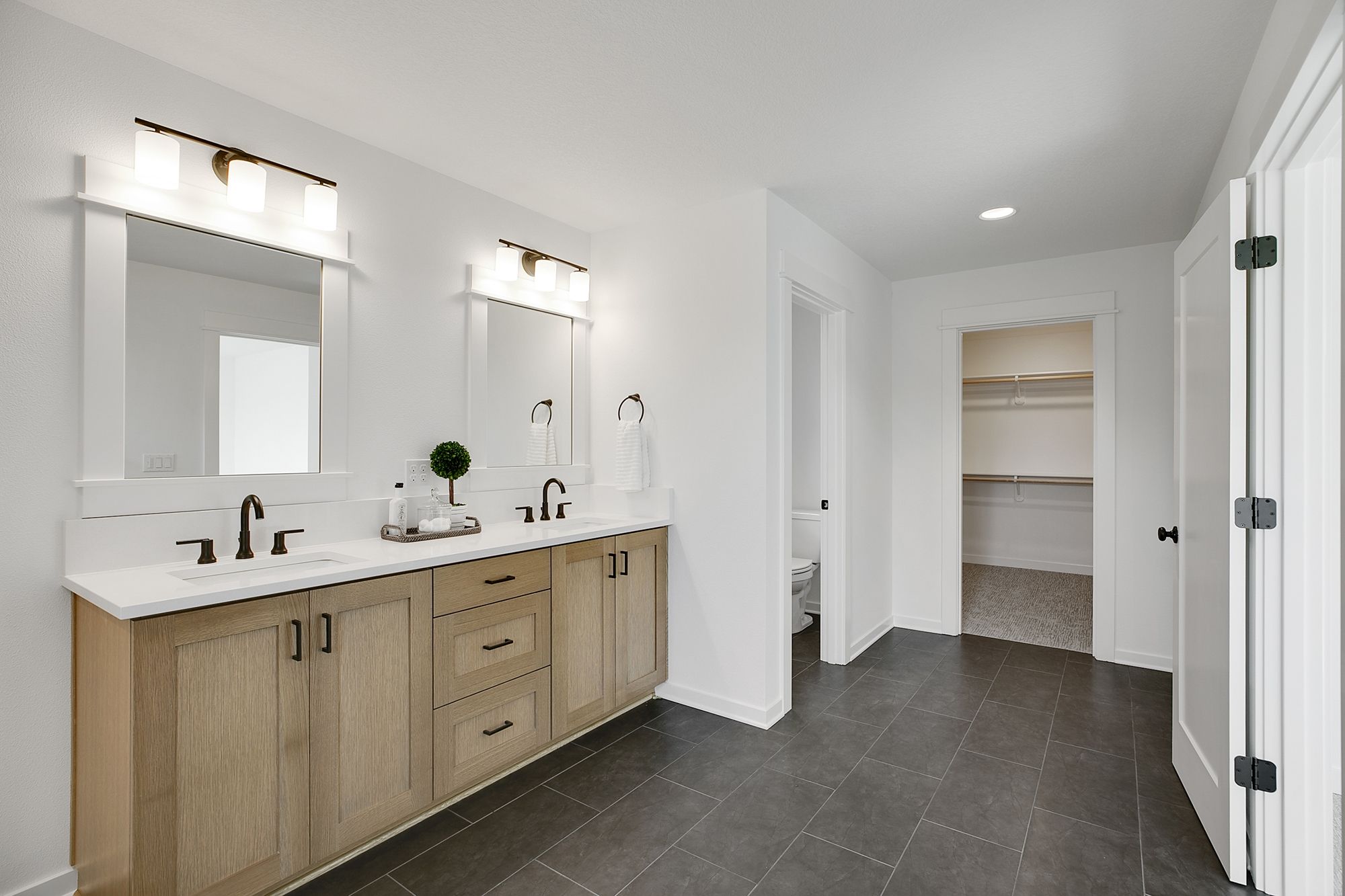 Lake Oswego, OR 97035