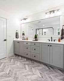 Vaughn Farmhouse - Renaissance Homes: Lake Oswego, Oregon - Renaissance Homes