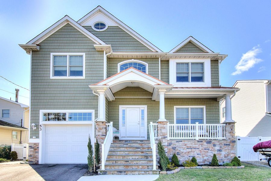 casa en Dolphin Homes por Dolphin Homes