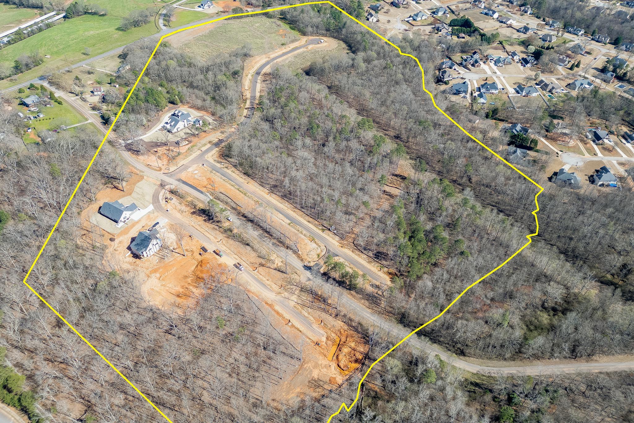 casa en The Oaksbelmont por Nash Properties, Inc.