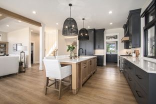 Sheffield’s Way por 56 West Homes en Grand Rapids Michigan
