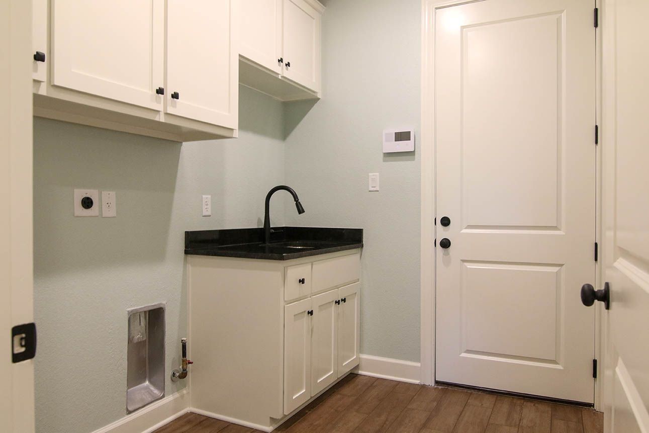 Alethium Star Homes, LLC por Alethium Star Homes, LLC en Killeen Texas