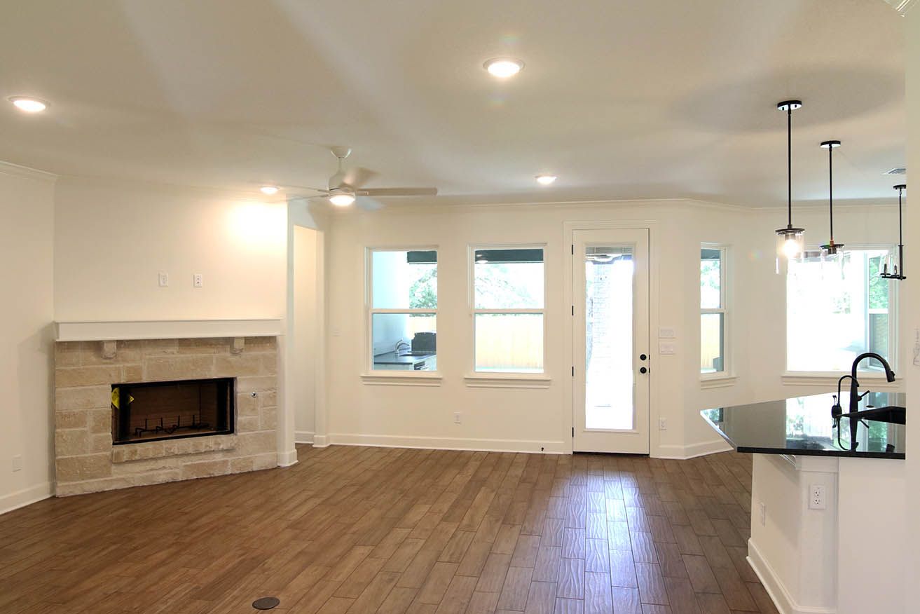 Alethium Star Homes, LLC por Alethium Star Homes, LLC en Killeen Texas