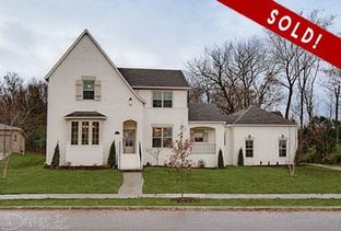 Brooklands por Cobblestone Homes en Fayetteville Arkansas