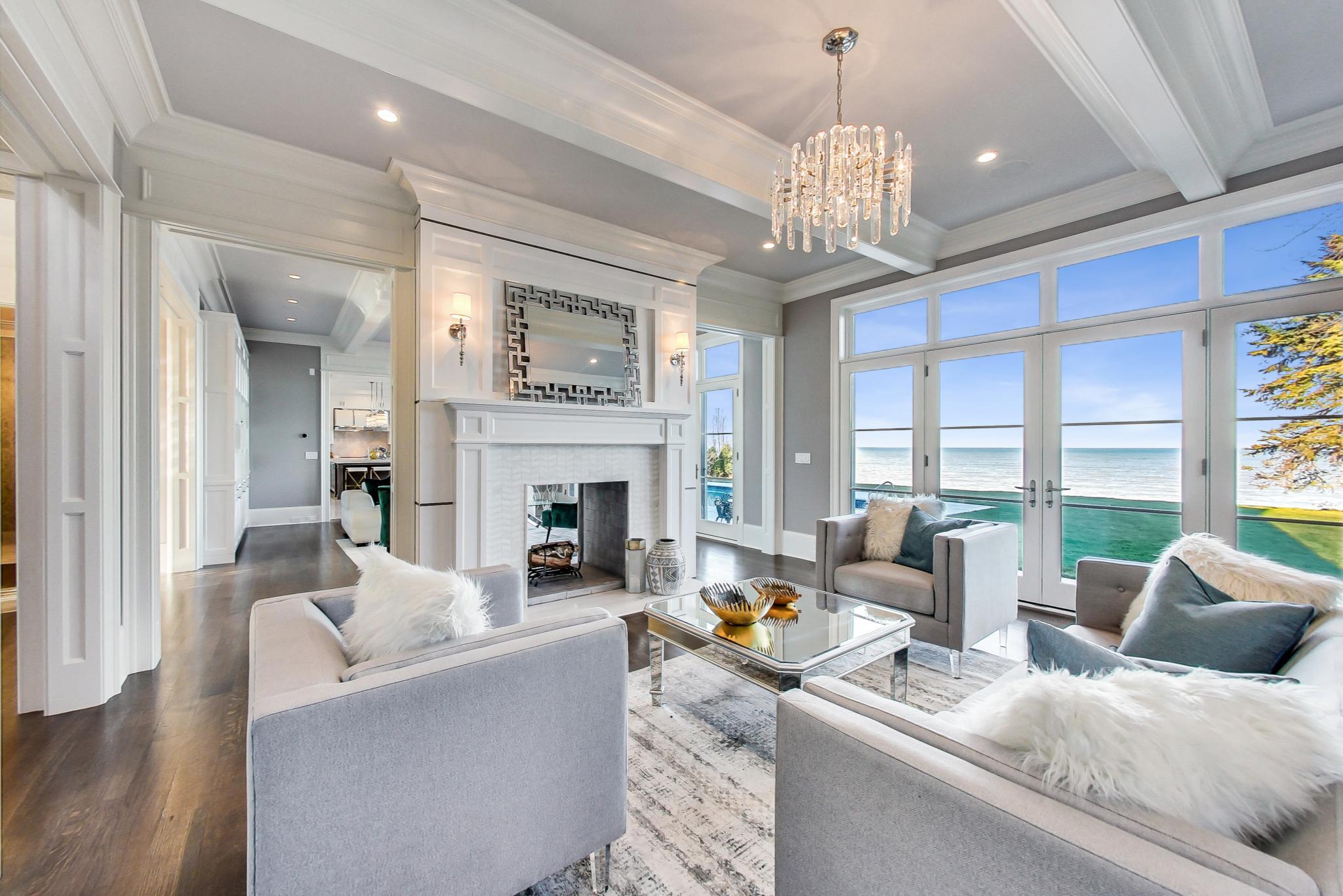 Heritage Luxury Homes - Winnetka, IL