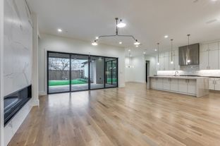 North Dallas por Ron Davis Custom Homes en Dallas Texas
