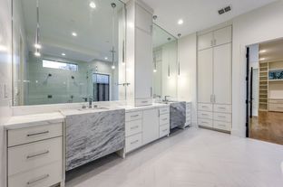 North Dallas por Ron Davis Custom Homes en Dallas Texas