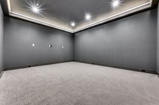 North Dallas por Ron Davis Custom Homes en Dallas Texas