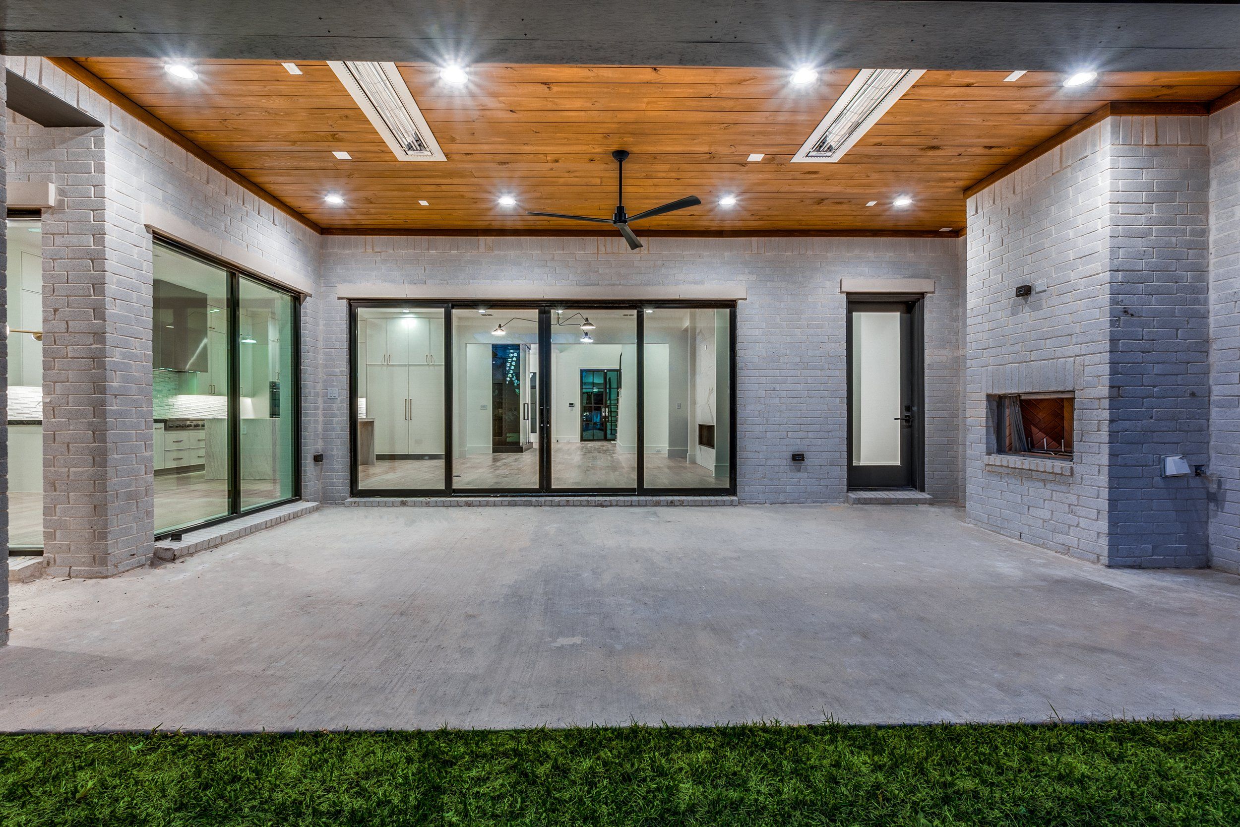 North Dallas por Ron Davis Custom Homes en Dallas Texas