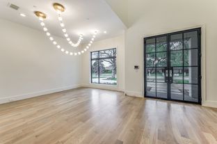 North Dallas por Ron Davis Custom Homes en Dallas Texas