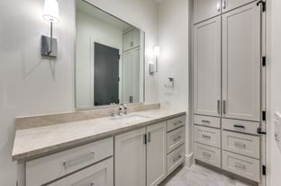 North Dallas por Ron Davis Custom Homes en Dallas Texas