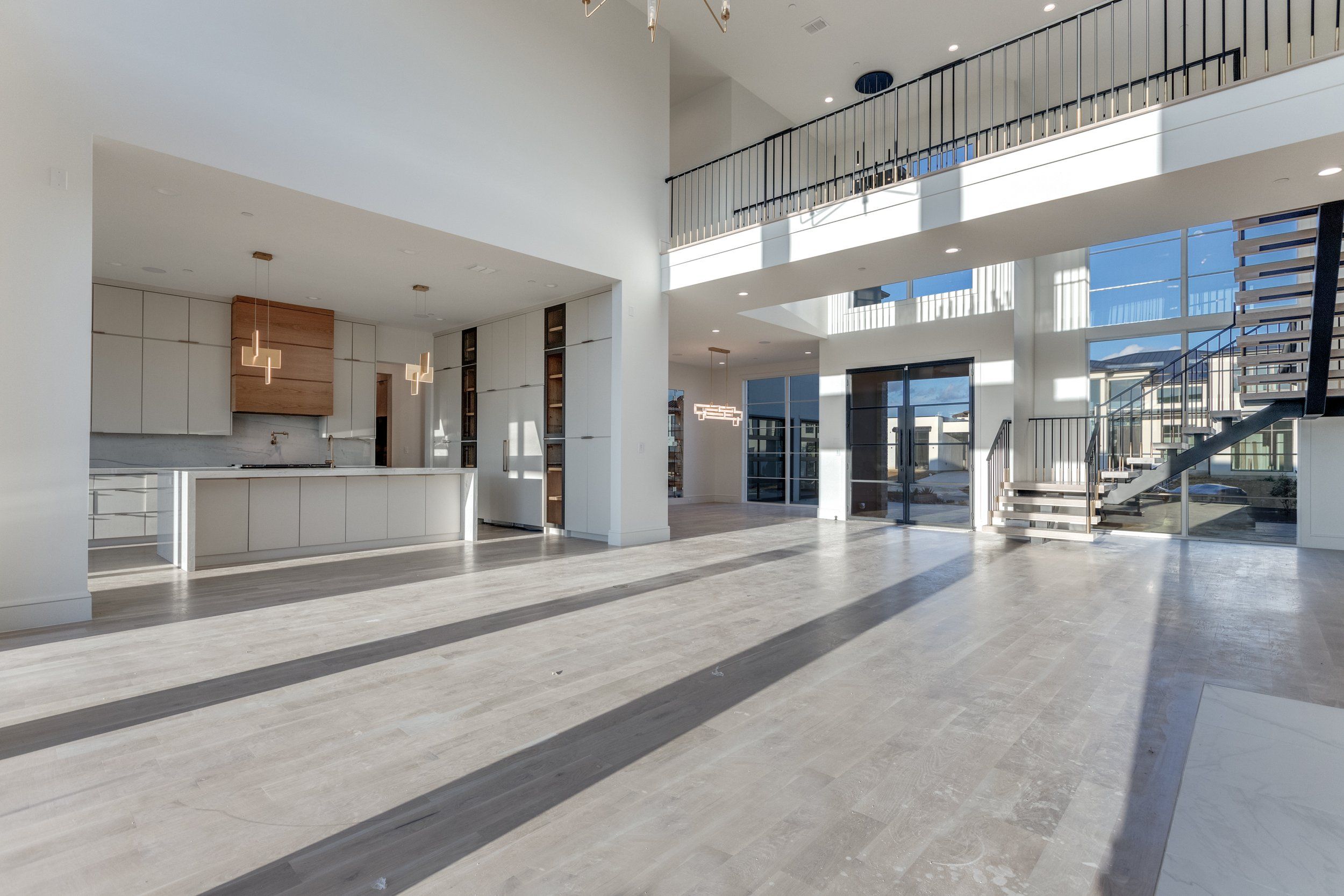 Hills Of Kingswood por Ron Davis Custom Homes en Dallas Texas