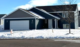 Prairie Winds West por Heartland Homes of Mankato, Inc. en Minneapolis-St. Paul Minnesota