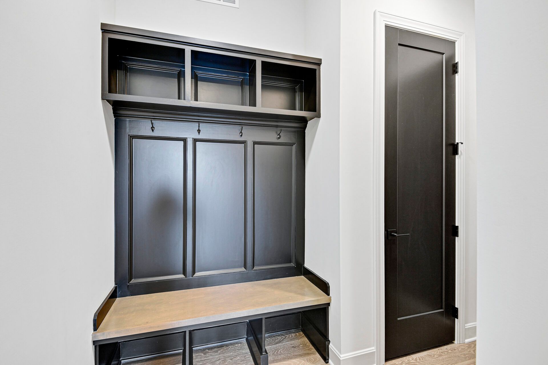 95Th  Lone Elm. Lenexa, KS 66220