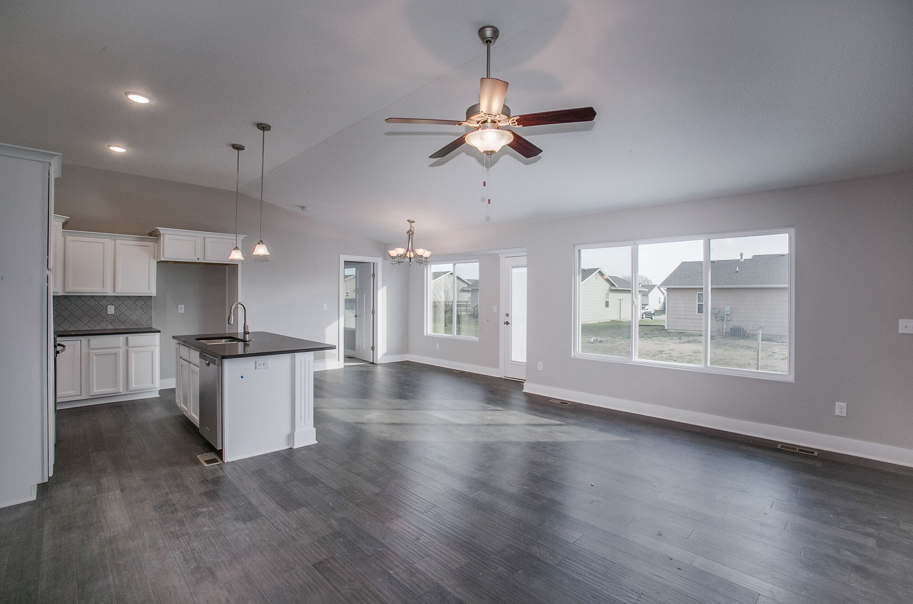 casa en RJ Castle Homes por Rjcastle Homes