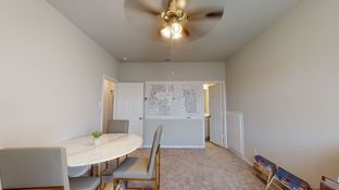 Rollingbrook Estates por Colina Homes en Houston Texas