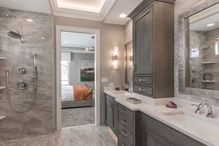 Forest Ridge por KLM Builders Inc en Chicago Illinois