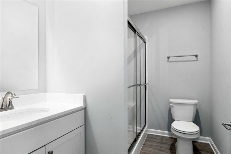 4746 White Spruce Lane. Evansville, IN 47725