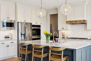 Hollydale Villas por Stonegate Builders en Minneapolis-St. Paul Minnesota