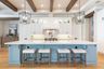 casa en Konkal Custom Homes & Remodeling por KONKOL CUSTOM HOMES & REMODELING, LLC.