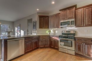 Oak Grove por Dustin Shaw Homes en Atlanta Georgia
