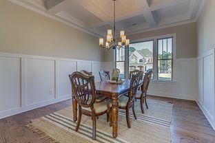 Oak Grove por Dustin Shaw Homes en Atlanta Georgia